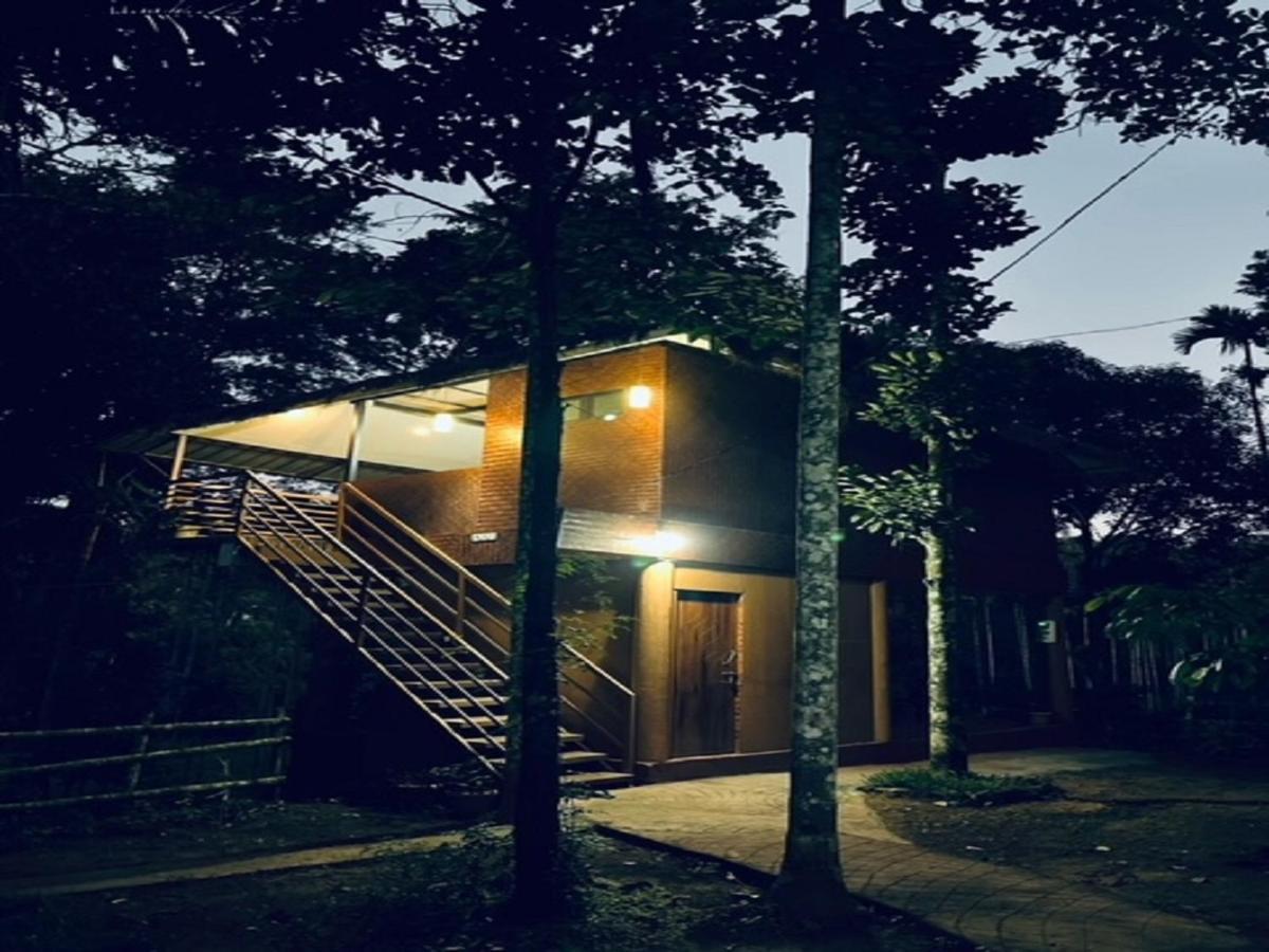 Kuruva Shoreline Wayanad Villa